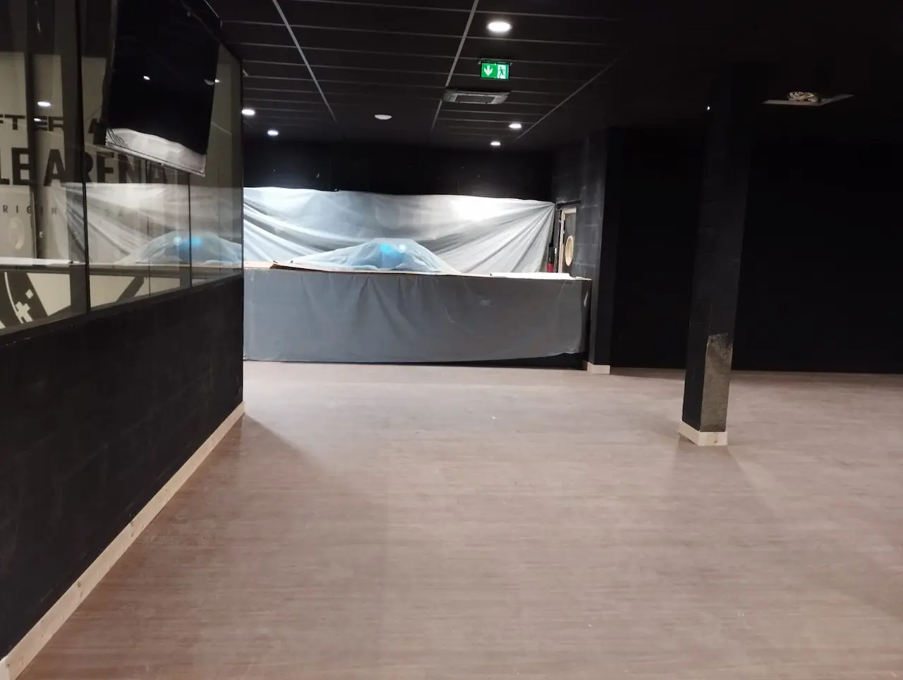 Nettoyage fin de chantier d'un centre eSport-VR à Mondeville