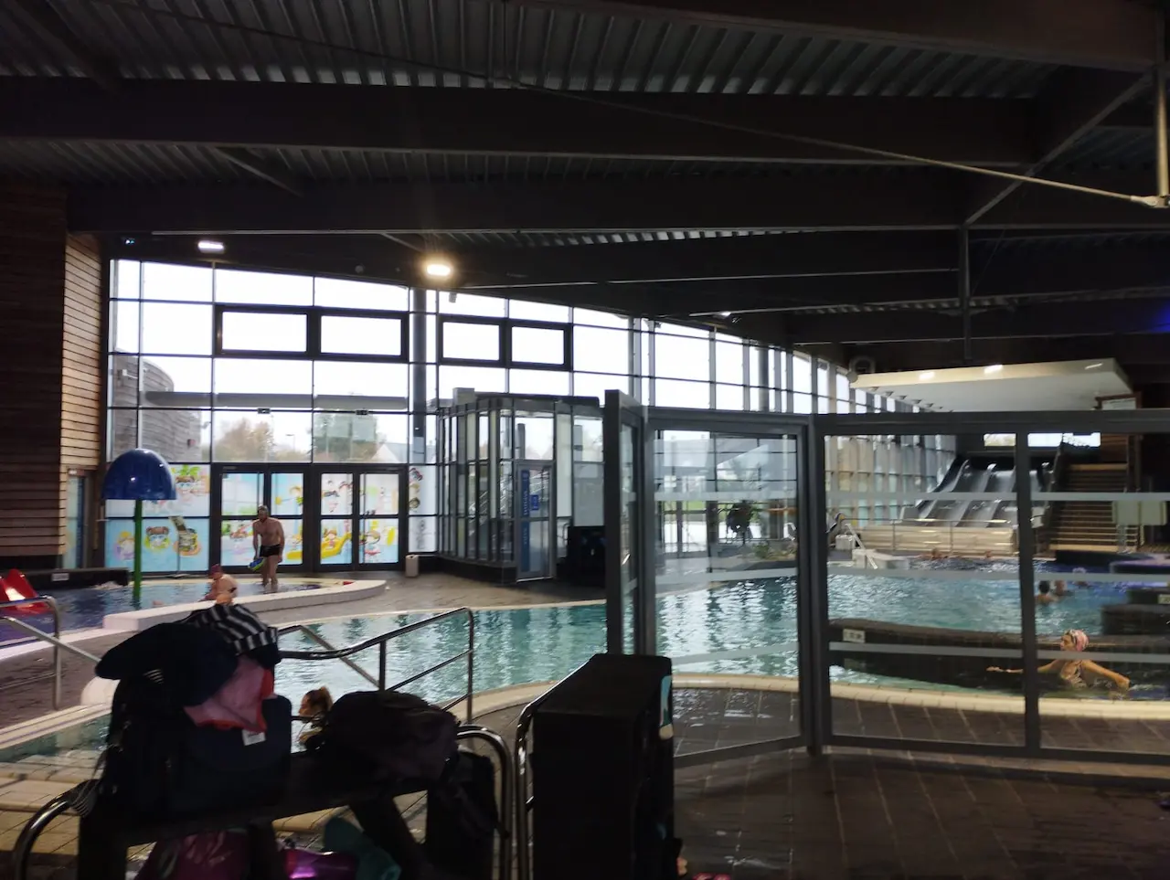 Entretien des bassins de la piscine de Saint-Pierre-en-Auge par PROCLEAN STJ